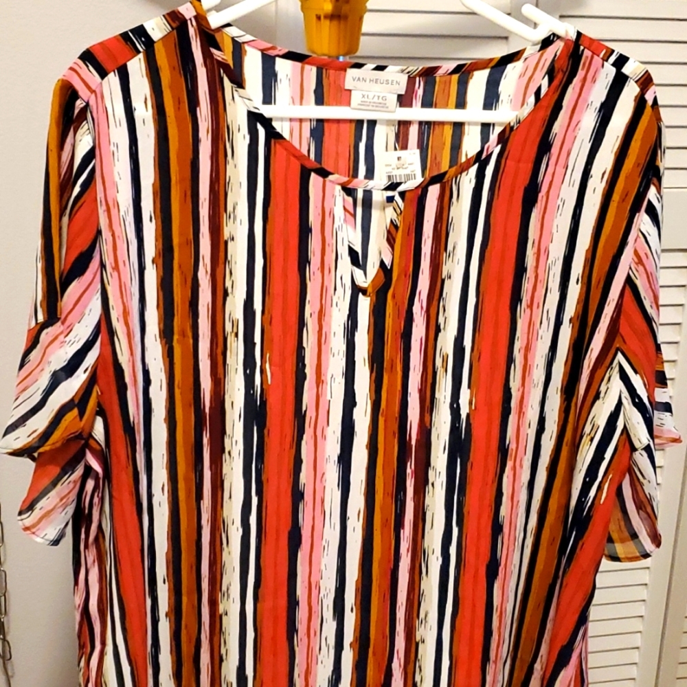 NWT Van Heusen